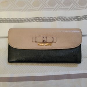 Miu Miu Black and Tan Leather Wallet